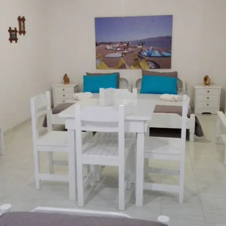 Remvi Studios Aparthotel 3*