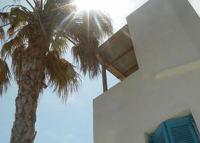 Remvi Studios Aparthotel