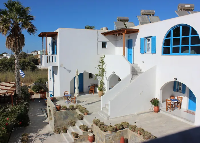 Aparthotel Remvi Studios Pounda