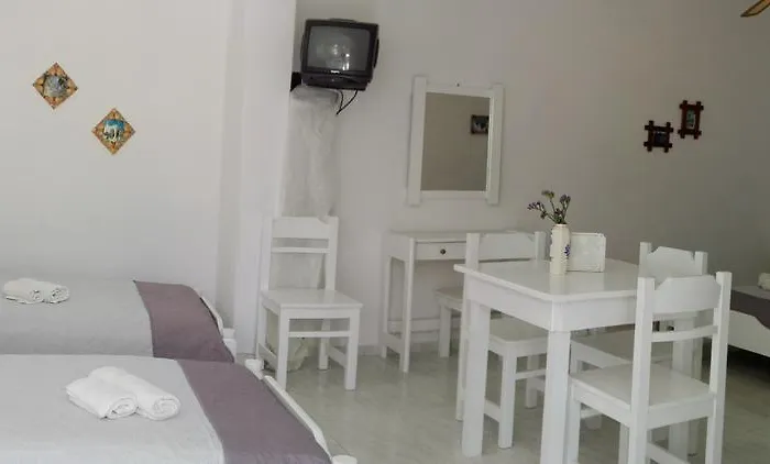 Aparthotel Remvi Studios 3*